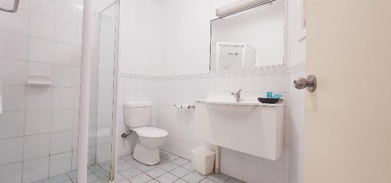 Golf Club Motor Inn Wingham image