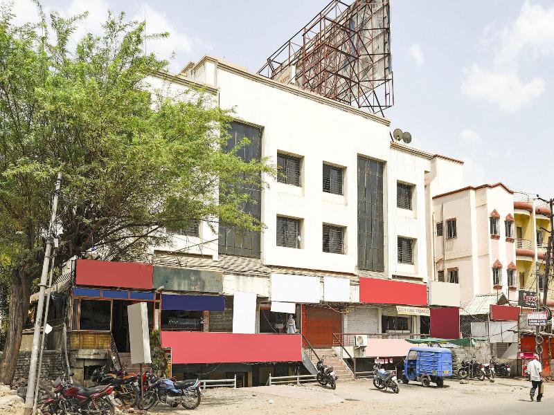 13926 Hotel Kala Laxmi — main photo