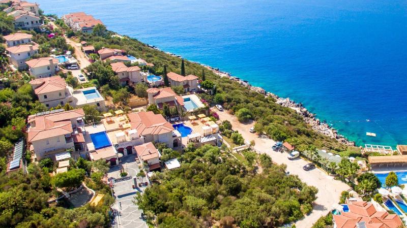 Atalante Hotel image