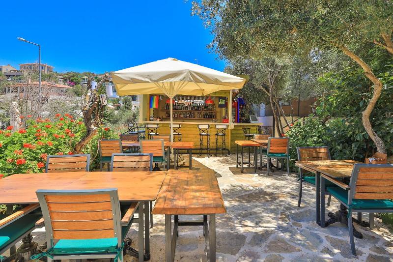 Atalante Hotel image