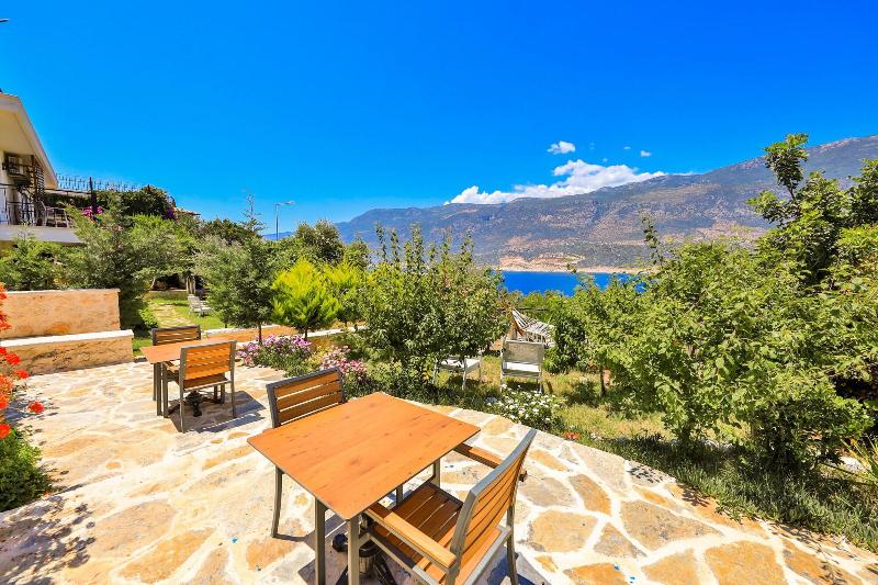 Atalante Hotel image