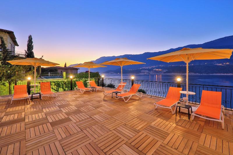 Atalante Hotel image