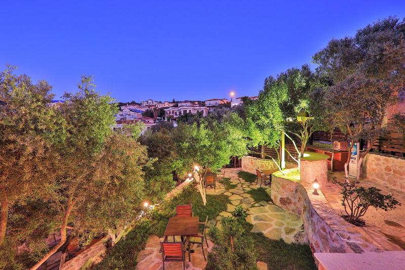 Atalante Hotel image