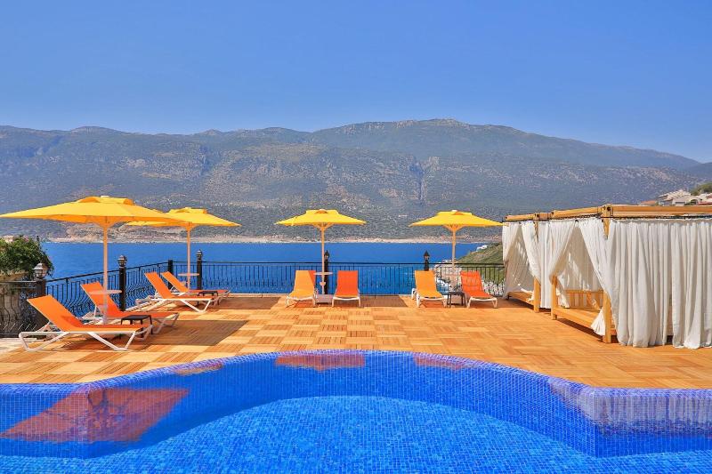 Atalante Hotel image