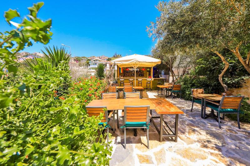 Atalante Hotel image