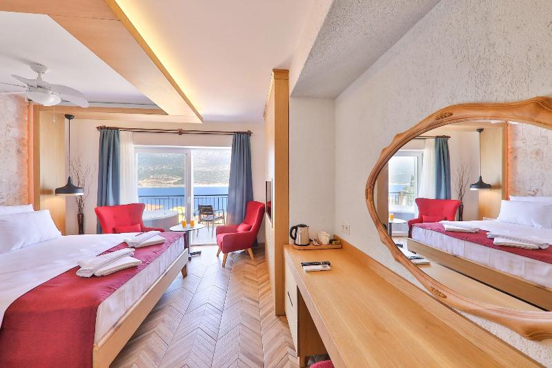Atalante Hotel image