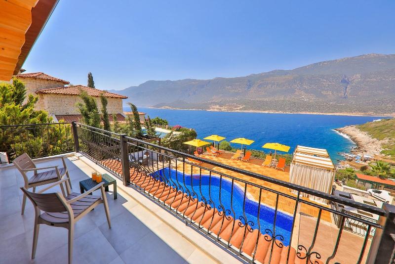 Atalante Hotel image