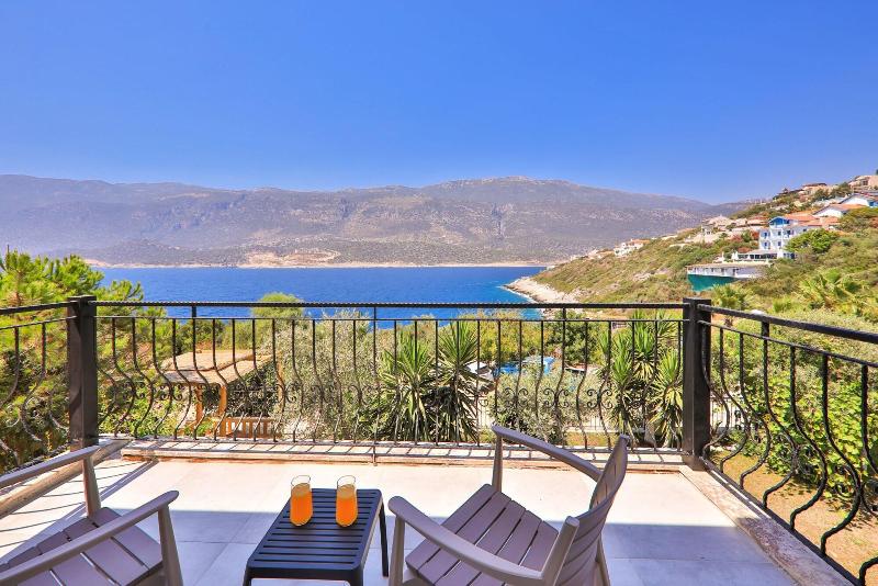Atalante Hotel image