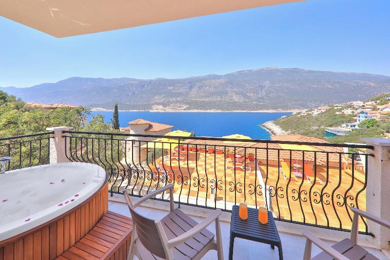 Atalante Hotel image
