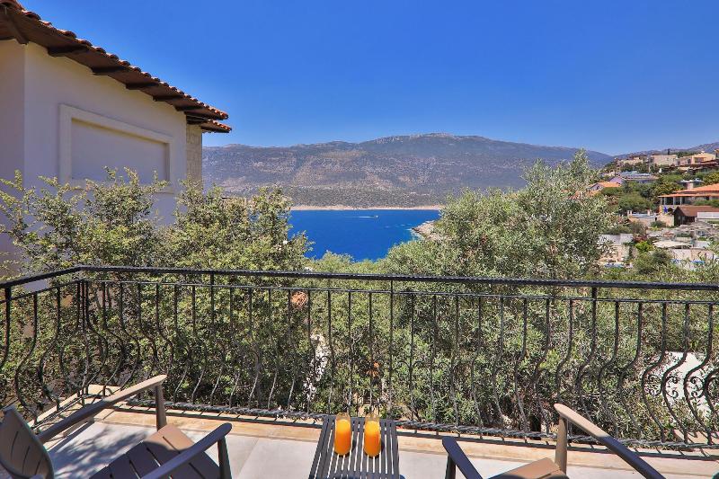 Atalante Hotel image