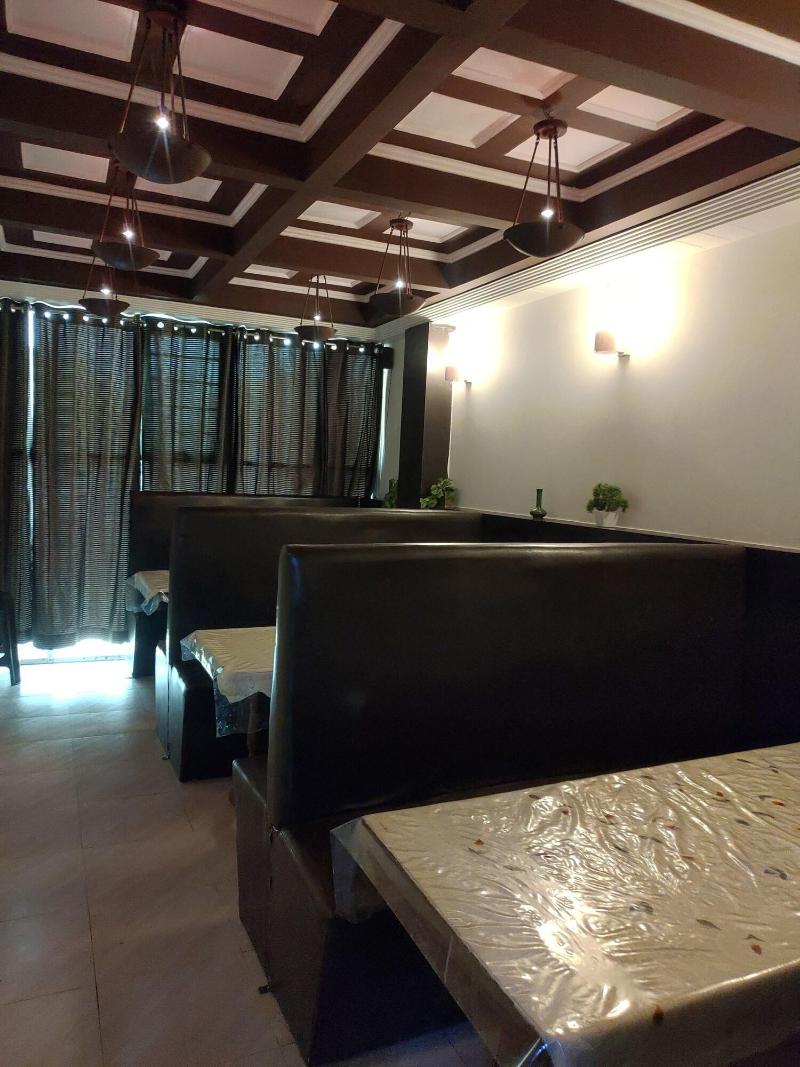 Hotel Green Palace And Ujala Restaurant
