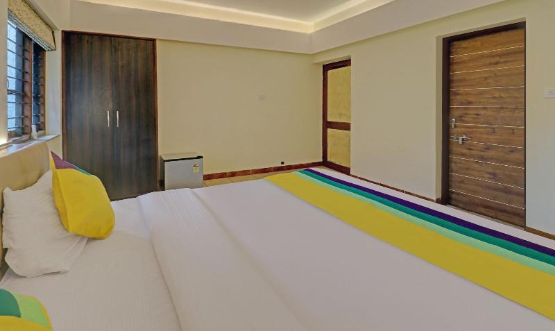 Itsy By Treebo Vailankanni Natures Inn image