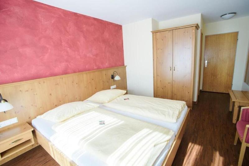 Hotel Landgasthof Linde image