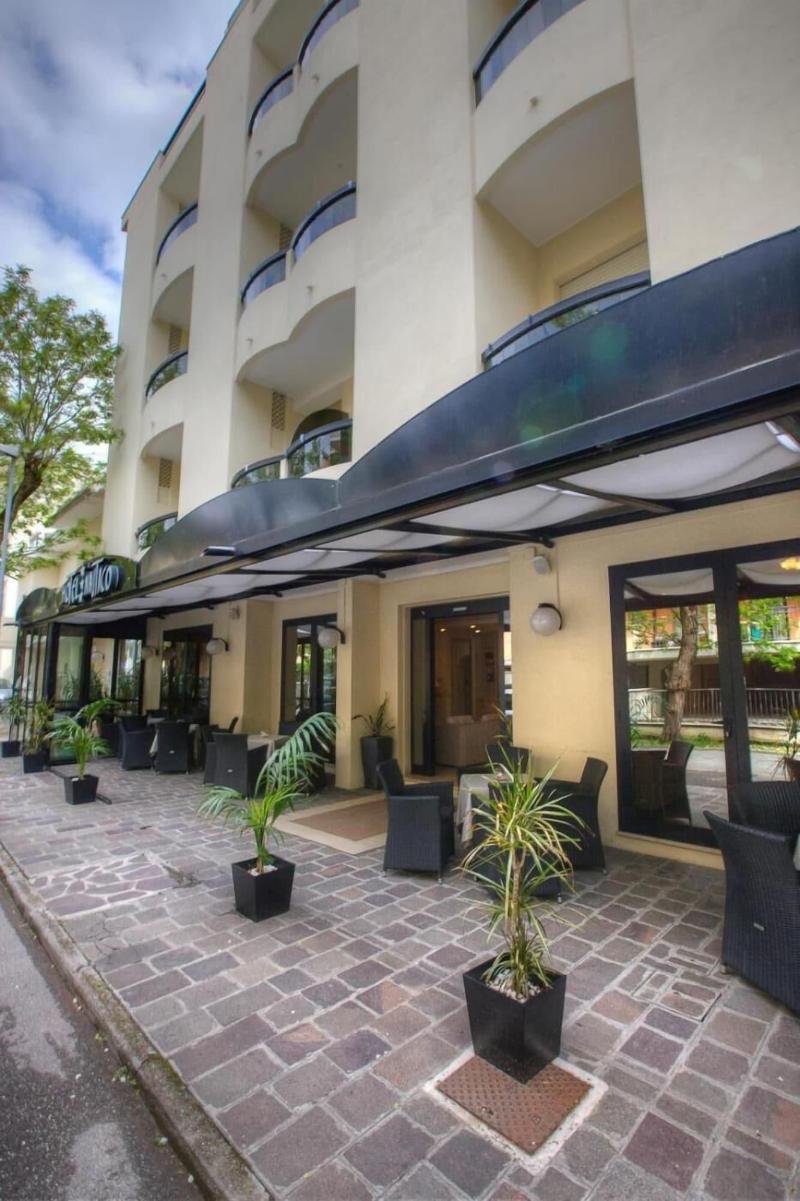 Hotel Nautico image
