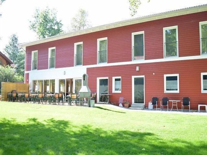 Rote Villa Fa Ssen image