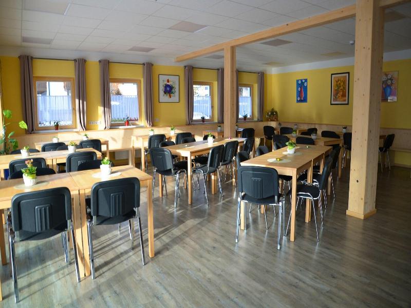 Rote Villa Fa Ssen image