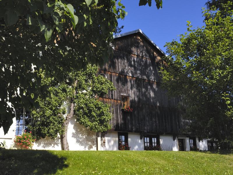 Maison D Ha Tes Le Pra Oudot image