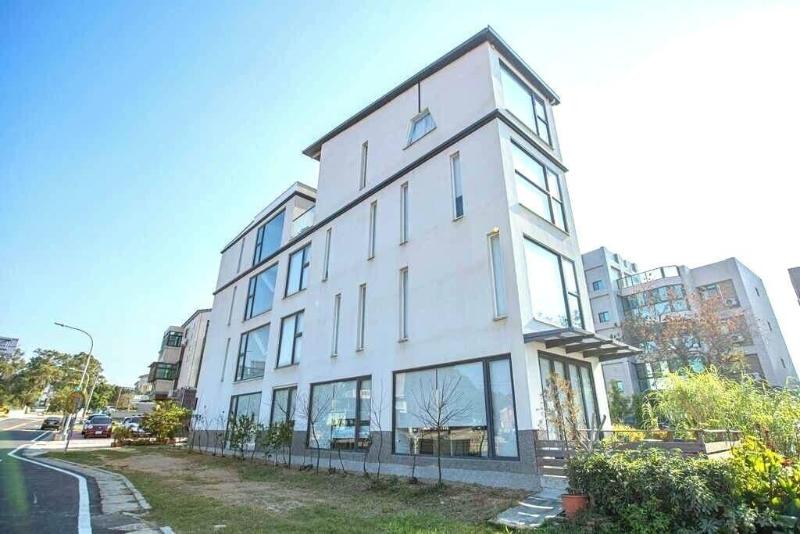 Yishan Village image