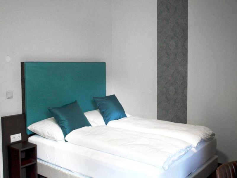 Koblenz Valley Hotel by Belvilla image