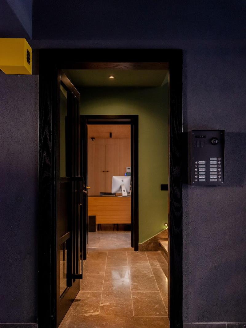 3 Pines Design Living image