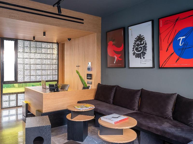 3 Pines Design Living image