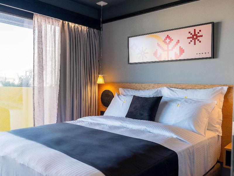 3 Pines Design Living image