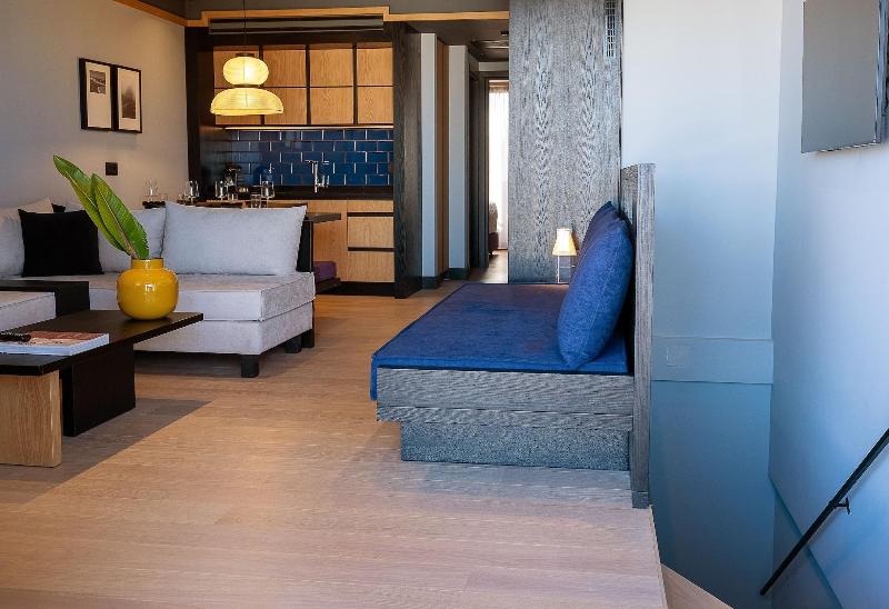 3 Pines Design Living image