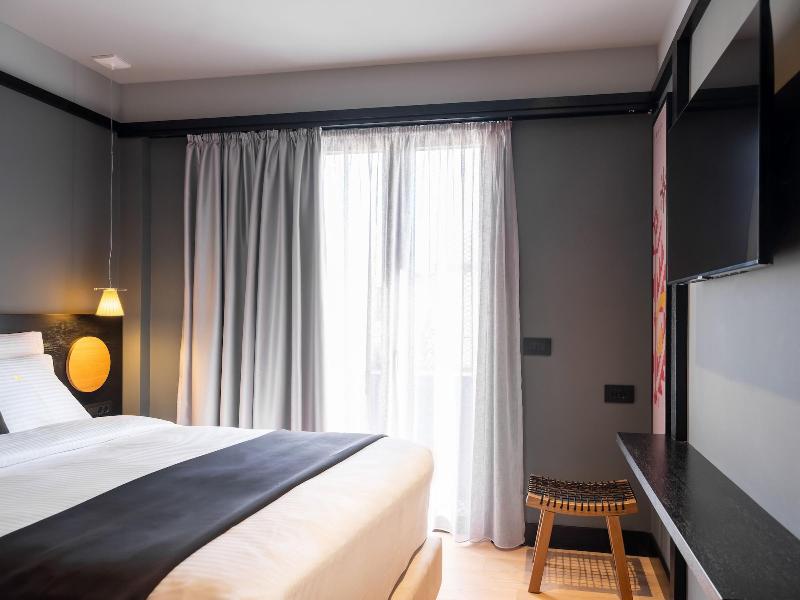 3 Pines Design Living image