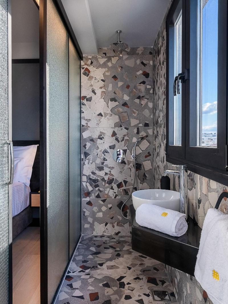 3 Pines Design Living image