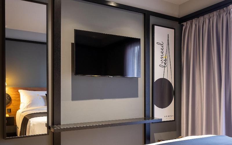 3 Pines Design Living image