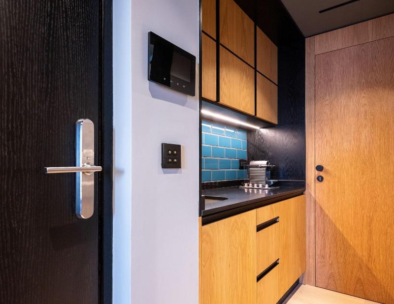 3 Pines Design Living image
