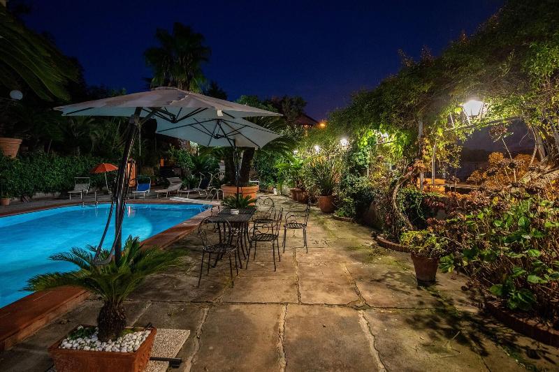 Villa Amalia Resort image