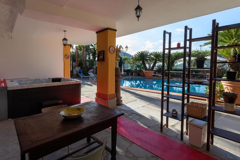 Villa Amalia Resort image