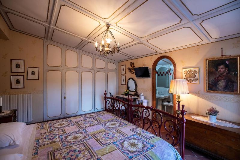 Villa Amalia Resort image