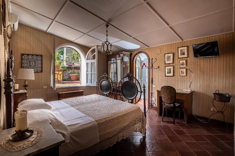 Villa Amalia Resort image
