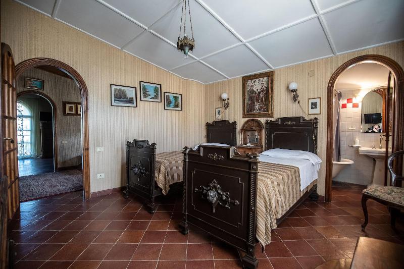 Villa Amalia Resort image