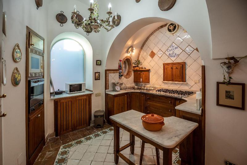 Villa Amalia Resort image