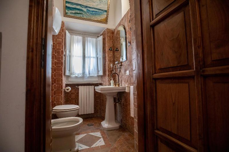 Villa Amalia Resort image