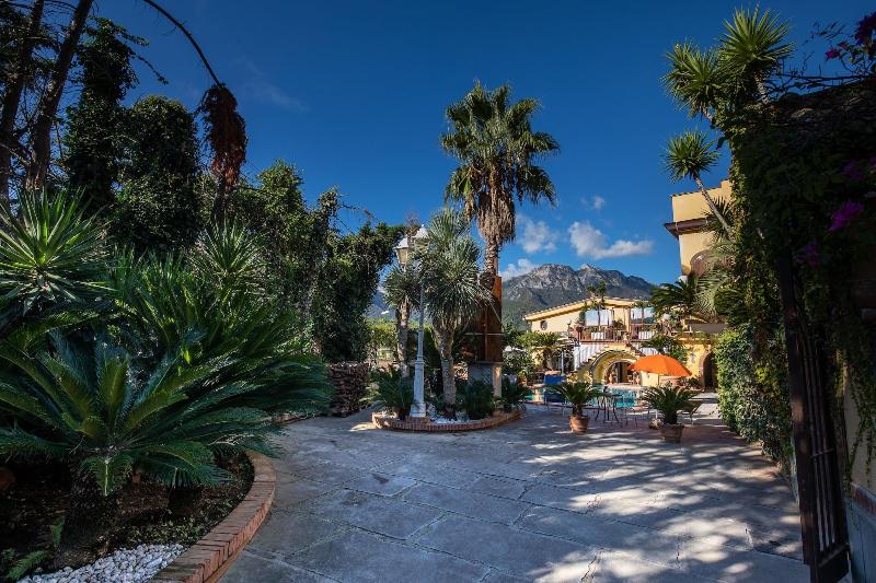 Villa Amalia Resort image