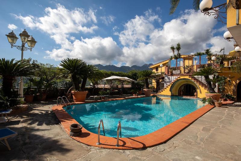 Villa Amalia Resort image
