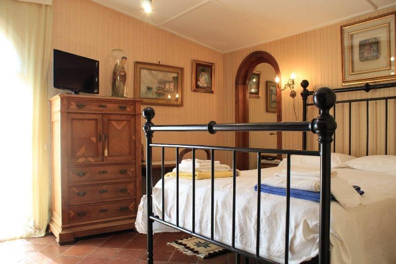 Villa Amalia Resort image