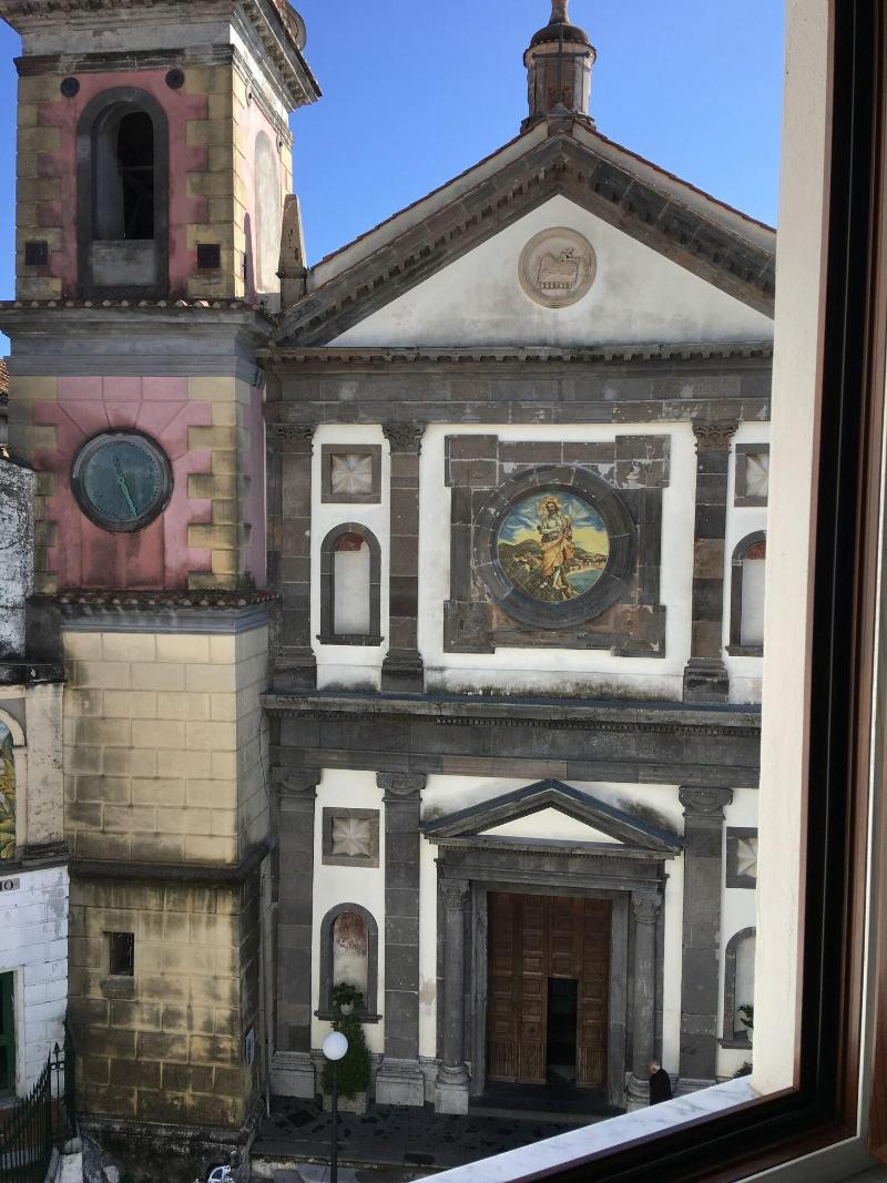B B La Chiave image
