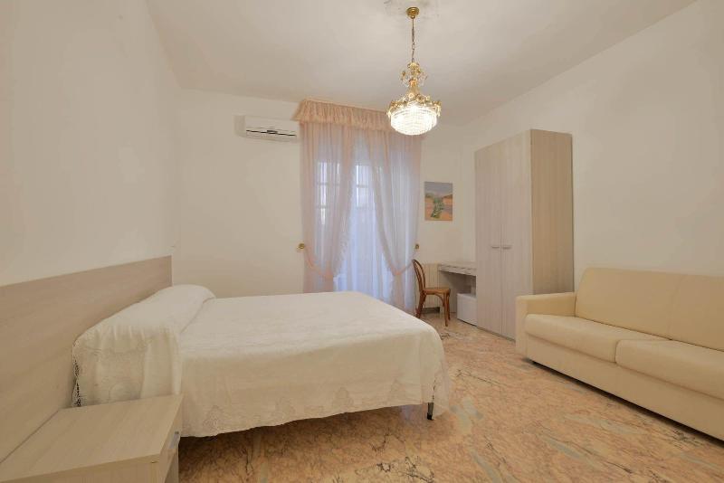 Hotel La Marina image