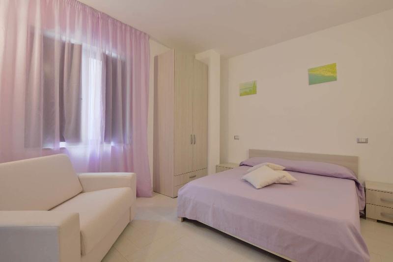 Hotel La Marina image
