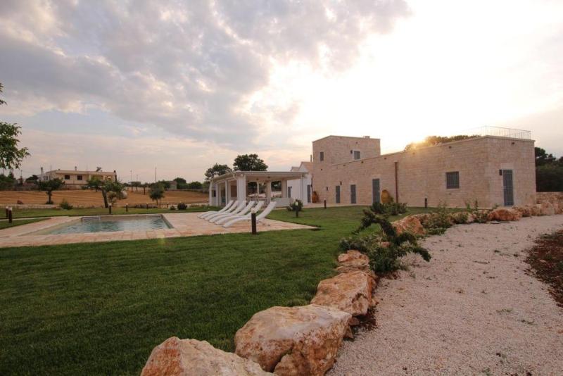 Vita Dorata Rural Chic image