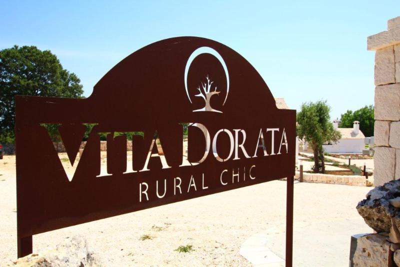 Vita Dorata Rural Chic image