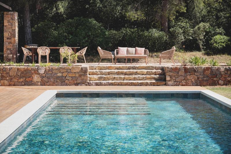 Bastide Sainte Trinide image