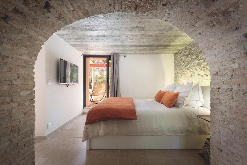 Bastide Sainte Trinide image