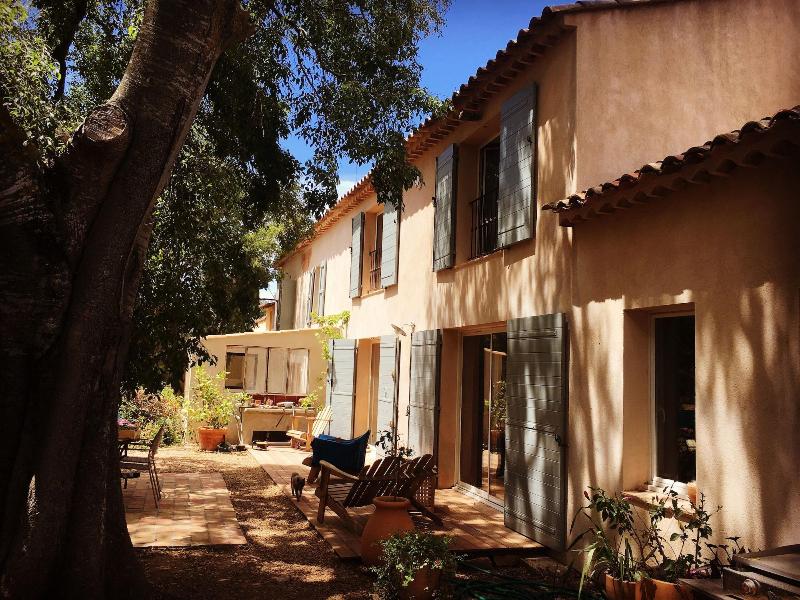 Bastide Sainte Trinide image