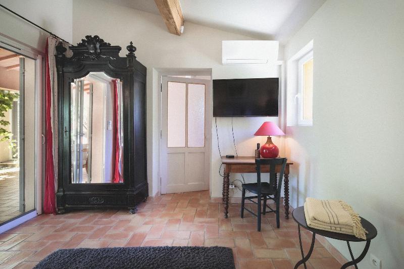 Bastide Sainte Trinide image